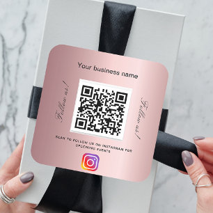 Blush rosa Firmenname qr Code Instagram Quadratischer Aufkleber