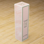 Blush Sage Green Watercolor Monogram Vielen Dank Weinbox<br><div class="desc">Weiche Gastgeschenke Hochzeiten mit weißem Wasser. Personalisieren Sie die Namen von Braut und Grooms in dunkelgrauem Text und Hochzeitstag. Große Monogramm ist hübschen Salbei grün. Vorderer geometrischer Rahmen in Salbei grün. Danke,  dass du oben in Salbei grün geschrieben bist. Original Design von TamiraZDesign.</div>