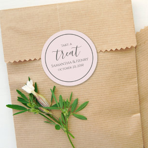 Blush Wedding Simple Calligraphy Script-Leckerei Runder Aufkleber