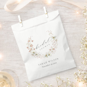 Blush White Wiadow Floral Wreath Brautparty Geschenktütchen