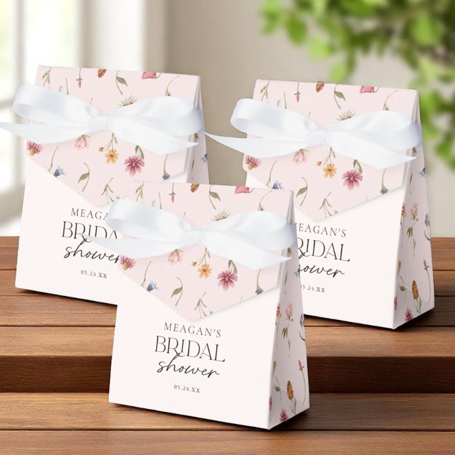 Blush Wildblume Brautparty Geschenk Geschenkschachtel (Von Creator hochgeladen)