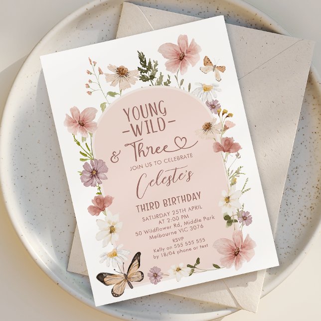 Blush Wildflower Young Wild Three 3rd Birthday  Einladung (Young, Wild and Three Birthday Invitation Wildflowers, Wildflowers 3rd Birthday Invitation Template)
