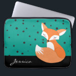 Blushing Fox mit Individuelle Name Laptopschutzhülle<br><div class="desc">Ein niedlicher,  blütendes Waldfuchs-Design über ein gepunktetes Muster mit aquamarinem Hintergrund und individuelle Name. Geben Sie Ihren Namen anstelle des Beispielnamens in der Entwurfsvorlage ein. Diese Computerhülle ist eine großartige Wahl zum Schutz Ihres Laptops oder Tablet-PCs.</div>