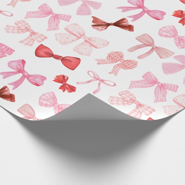 Blushing Pink and Red Bows Wrapping Paper Geschenkpapier (Ecke)
