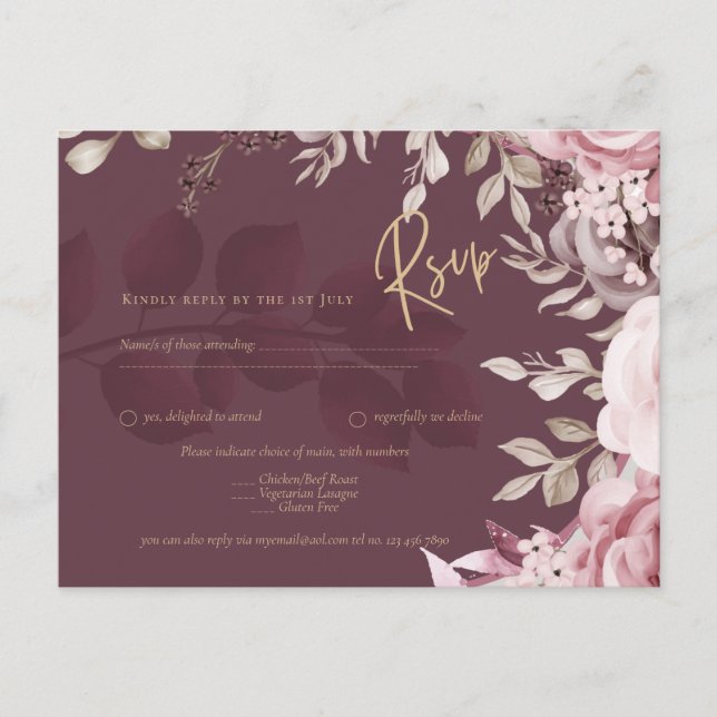 Blushing Pink Maroon Floral Wedding RSVP Postkarte (Vorderseite)