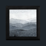Blustering Gray Valley Erinnerungskiste<br><div class="desc">Blustering Valley I by Grace Popp. Grau und weiche Formen bilden Täler und kleine Hügel.</div>