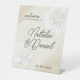 Blütenblüten auf weißen Peonies Sockelschild