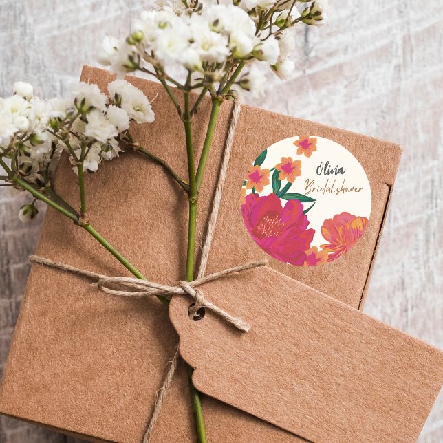 Blütenbraun mit Blumentisch-Brautparty Runder Aufkleber (Von Creator hochgeladen)