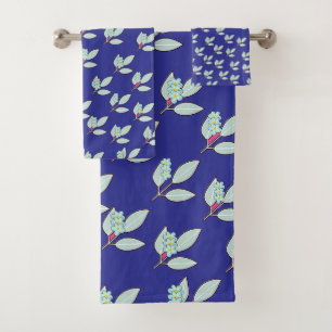 Blütenleder mit Blütenblättern tiefblaues Geschenk Badhandtuch Set