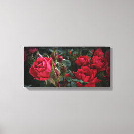 Blütenmeer der Liebe (Rote Rosen und Blüten) Leinwanddruck