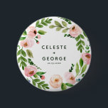Blütenrosa Blumentraum Button<br><div class="desc">Blush rosa Blumenzauberknopf Wasserfarben Hochzeitsknopf. Elegantes florales Aquarelldesign und schöne Skriptkalligraphie. Blumenkranz-Hochzeitsknopf. Weiche,  gedämpfte Farbtöne verleihen dieser Hochzeitssuite eine ruhige Eleganz.</div>