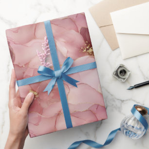 Blütenrosa Floral Geburtstag Geschenkpapier