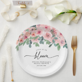 Blütenrosa Liebe ist im blühenden Brautparty Pappteller