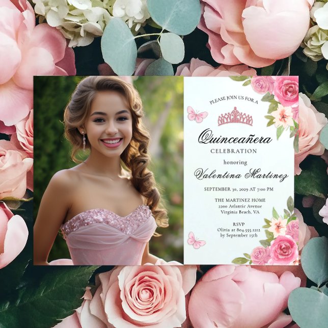 Blütenrosa Zwei Fotos Blumenquinceanera Einladung (Von Creator hochgeladen)