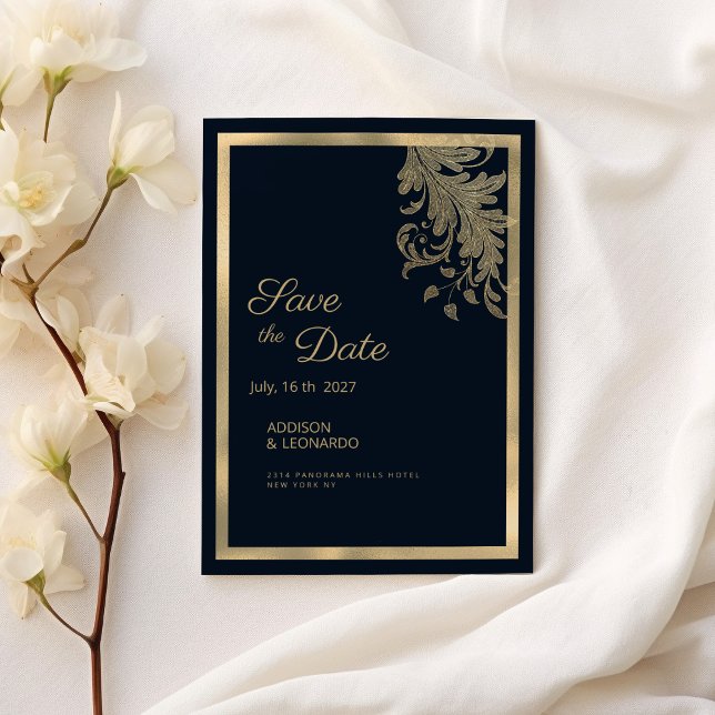 Blütenspitzen der klassischen Marine Save the Date Einladung (Classy navy blue gold floral lace Save the Date )
