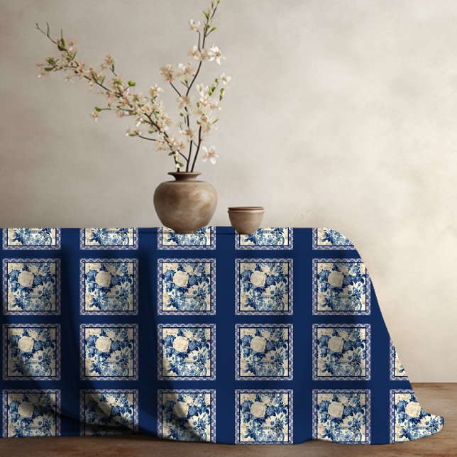 Blütenvase Blauer Chinoiserie-Toilmonogramm Tischdecke (Von Creator hochgeladen)