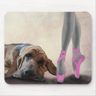 Bluthund und Ballett-Tänzer Mousepad