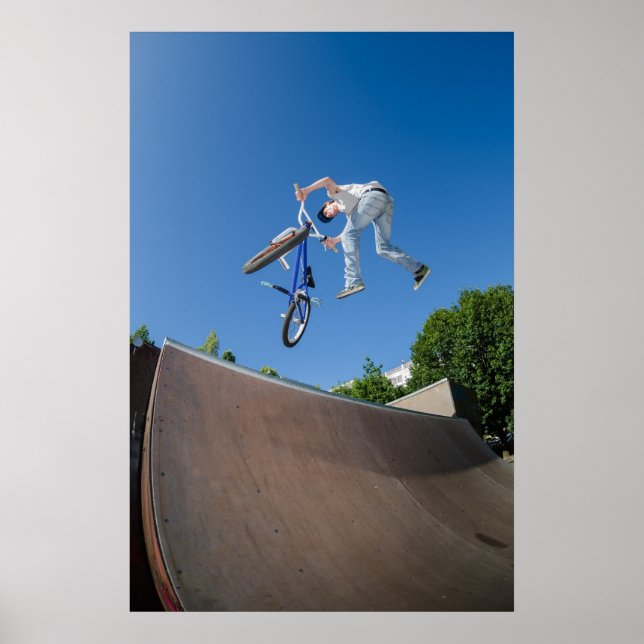 BMX Bike Stunt Schwanz Peitsche Poster (Vorne)