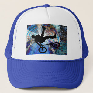 BMX in einem Schmutz-Tunnel Truckerkappe