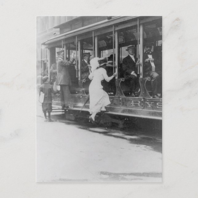 Boarding A NYC Streetcar Postkarte (Vorderseite)