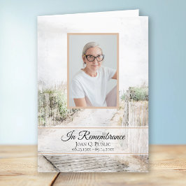 Boardwalk zum Beerdigungsservice am Strand geklapp Programm