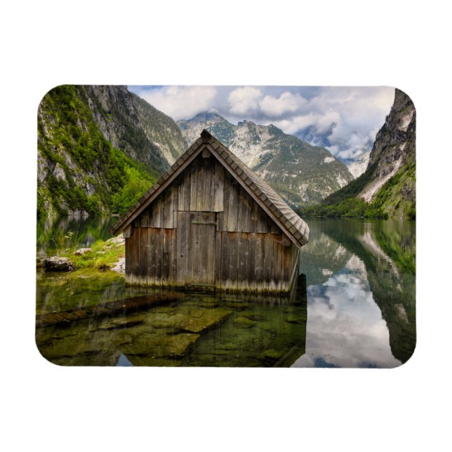 Boathouse im Obersee in den Alpen in Deutschland Magnet (Horizontal)