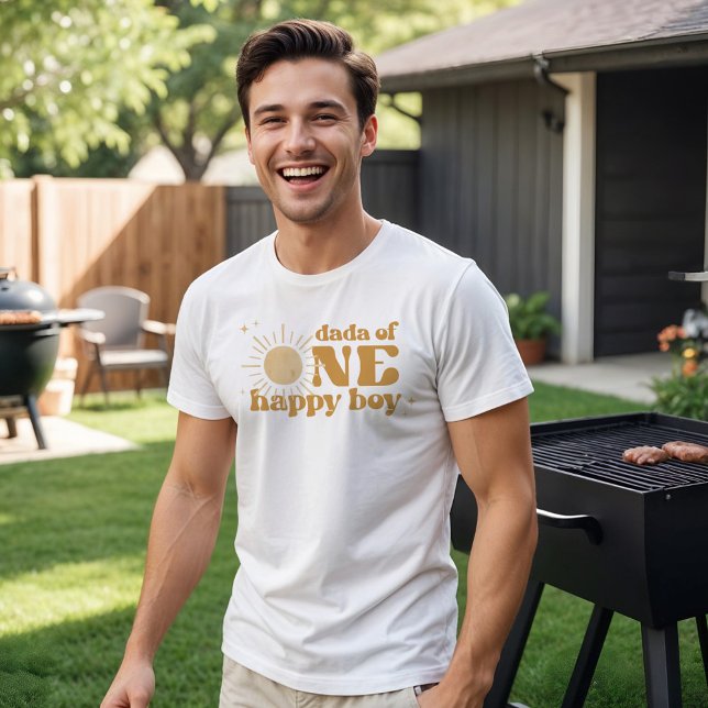 BODHI Boho Sun Retro Ein glücklicher Typ Dada T-Shirt (Von Creator hochgeladen)