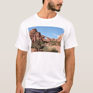 Bogen-Nationalpark, nahe Moab, Utah, USA T-Shirt
