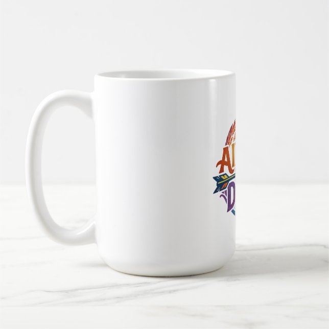 Bogen-Schriftzug-Logo im Mehrfarben-Design | Aim a Kaffeetasse (Links)