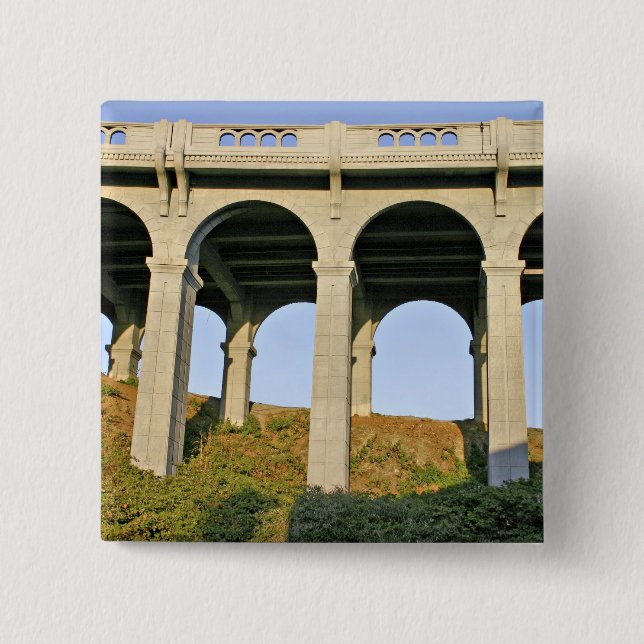 Bogenförmige Stützen der Patterson Memorial Bridge Button (Vorderseite)