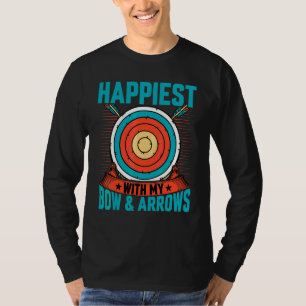 Bogenschütze   Glücklichsten mit meinem Bogen und  T-Shirt