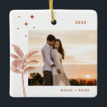 Bohemisch Beach Palm Tree Foto Keramik Ornament<br><div class="desc">Bohemische Strandpalme und Sterne,  Foto-Urlaubsornament in rustikaler Terrakotta Orange.</div>