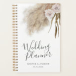 Bohemischer Pampas Grass Watercolor Hochzeitsplane Planer<br><div class="desc">Boho Planer für Ihre Pampas Gras Thema Hochzeit! Der Planer zeigt die Aquarellbilder der botanischen Wüste mit den rosa Blumen. Der Text sagt "Hochzeitsplaner" im modernen Script-Schriftart.</div>