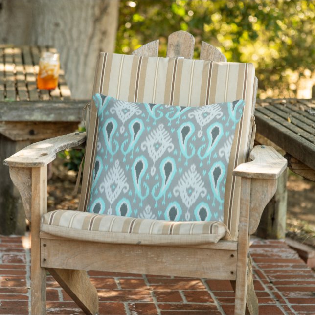 Bohemisches Aqua Turquoise Ikat Tribal Art Muster Kissen (Stuhl )