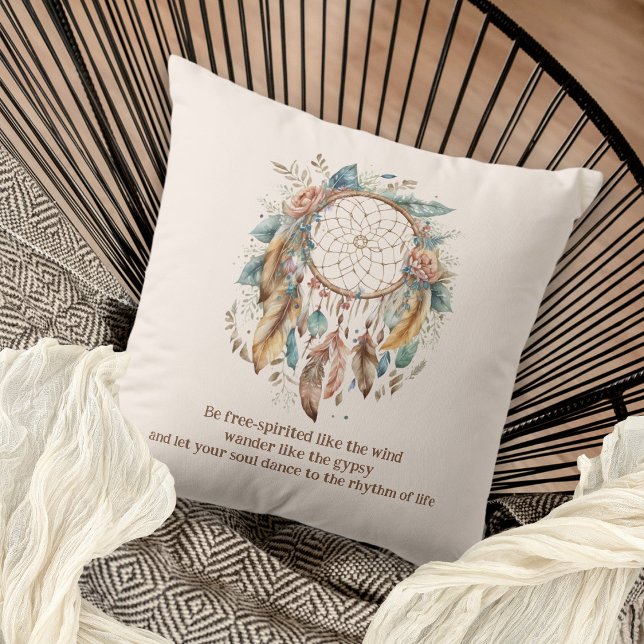 Bohemisches Zitat Dreamcatcher Creme Kissen (The same design is on both sides)