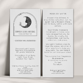 Boho Arch Celestial Crescent Moon Yoga Instructor Werbekarte