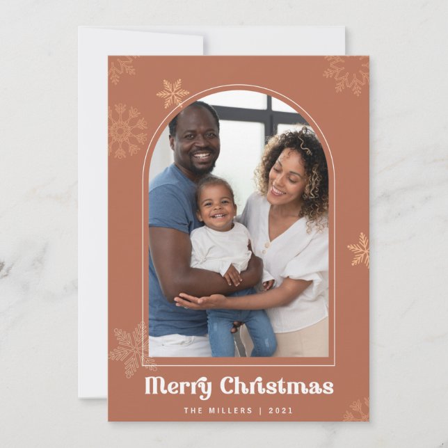 Boho Arch Weihnachts-Terracotta Snowflakes Foto Einladung (Vorderseite)