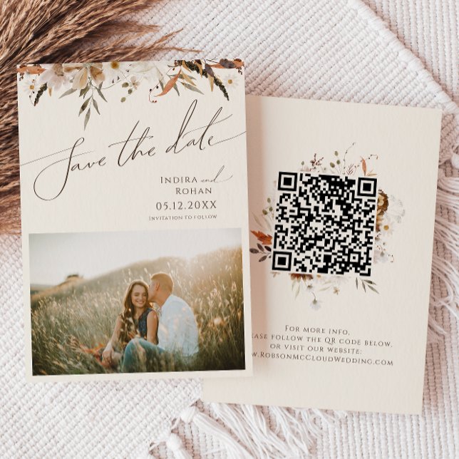Boho Autumn Wildblume | Beige Foto QR Code Save The Date (Von Creator hochgeladen)