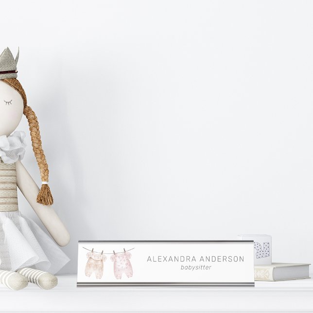 Boho Baby Closing Watercolor Babysitter Schreibtischnamensplakette (Boho Baby Clothing Watercolor Babysitter Desk Name Plate)