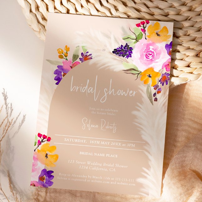 Boho beige florale Pampas Wüstenbogen Brautparty Einladung (Boho beige floral pampas desert arch Bridal shower Invitation)