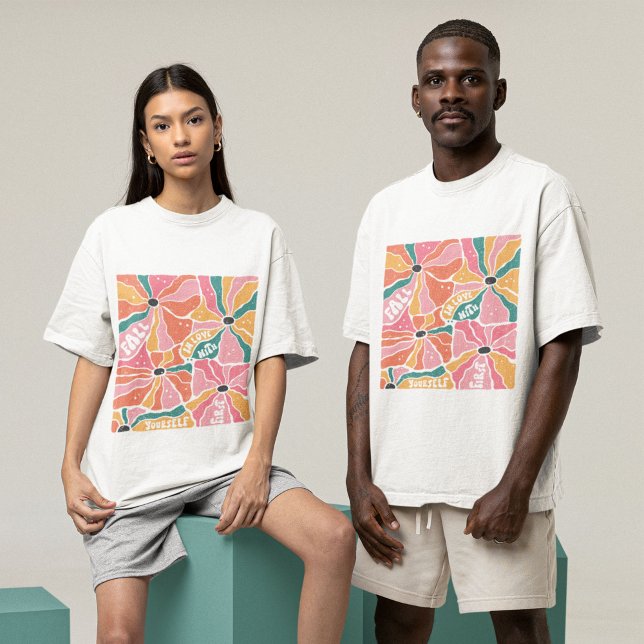 Boho Blume fallen in Liebe mit Ihrem eigenen T - S T-Shirt (Von Creator hochgeladen)