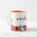 Boho Blume - Name und Monogramm Zweifarbige Tasse<br><div class="desc">Weiße Tasse mit handgezeichnet Blume in Rosa,  Orange,  Korallenrot und Weiß. Fügen Sie Ihr Monogramm und Ihren Namen hinzu.</div>