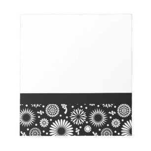 Boho Blume Schwarz-Weiß-Vektorblumenmuster Notizblock
