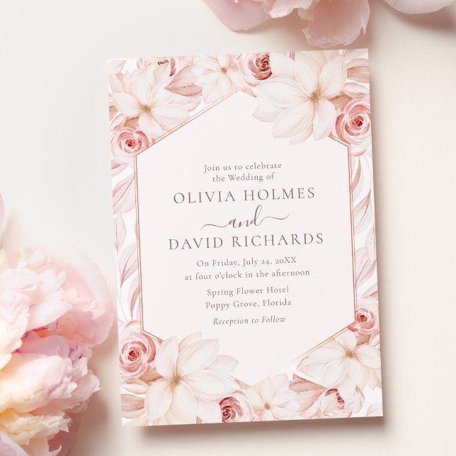 Boho Blush and Blassrosa Blumenhochzeit Einladung (Boho Blush and Pale Pink Floral Wedding Invitation on a table with pale pink peonies.)