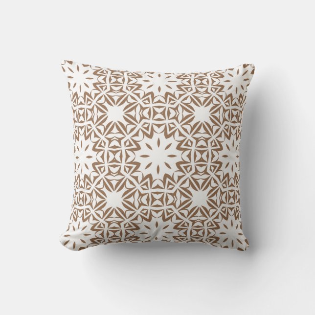 Boho Brown White Pattern Kissen (Vorderseite)