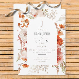Boho Burnt Orange Fall Floral Arch Monogramm Weiß Einladung