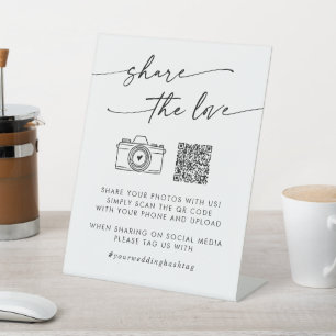 Boho Chic Black und White teilen Sie die Liebe QR  Sockelschild