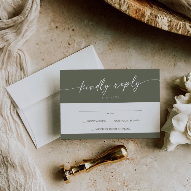 Boho Chic Olive Green Simple Wedding RSVP Karte (Von Creator hochgeladen)