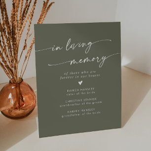Boho Chic Olive Green Wedding in Love Memory Sockelschild