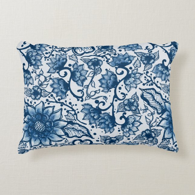 Boho Classic Blue Florals | Große Wiederholung Dekokissen (Vorderseite)